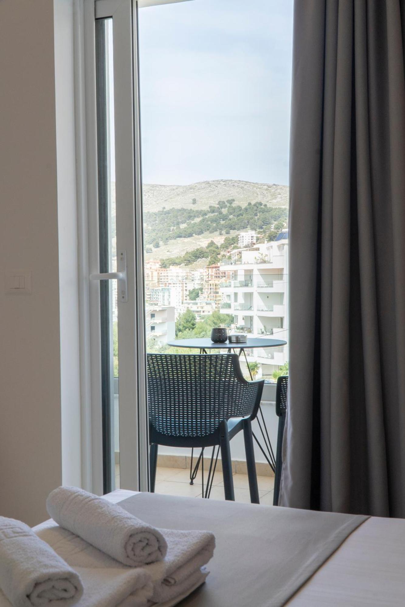 Sarandaview Hotel Dış mekan fotoğraf